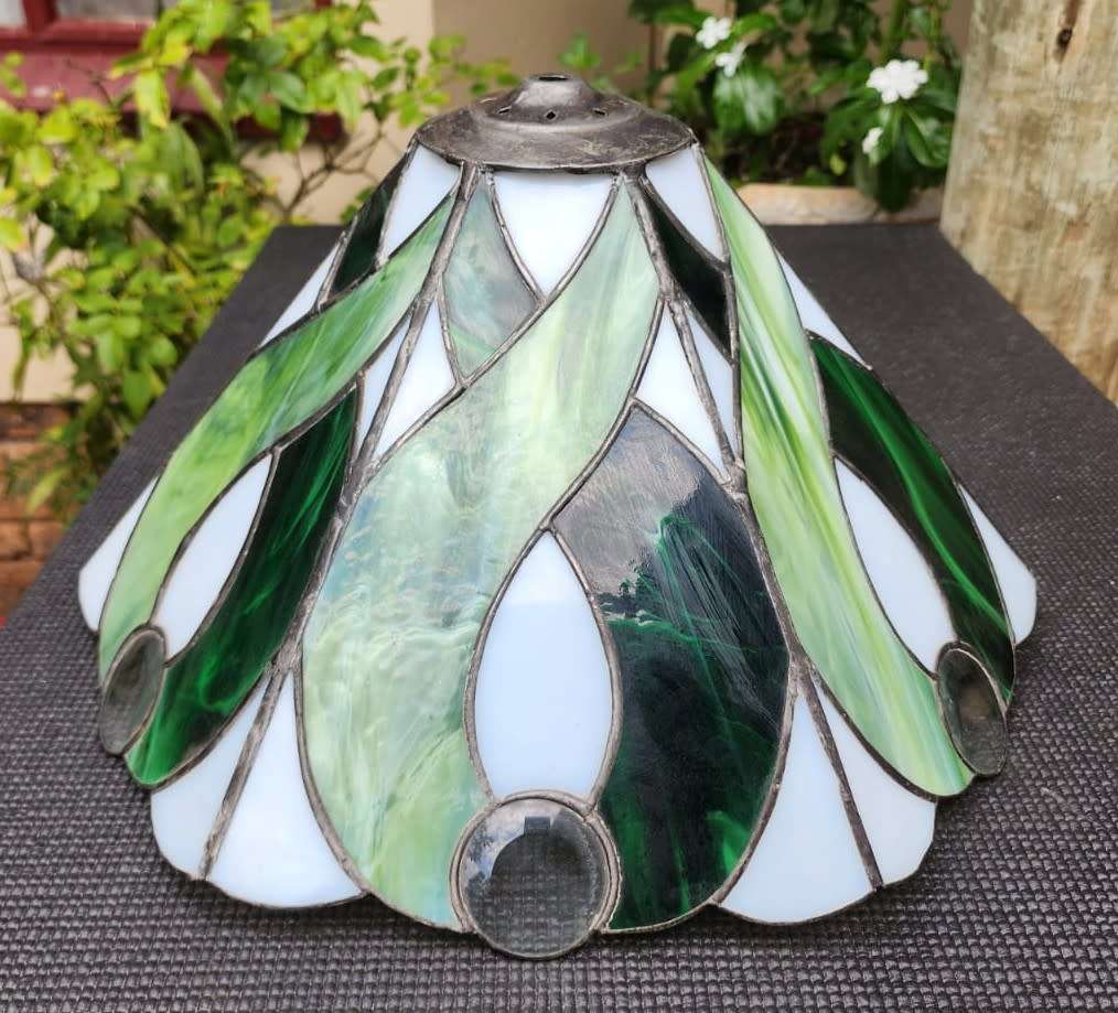 VINTAGE HAND CRAFTED GREEN STAINED GLASS CONE SHAPED LAMPSHADE WITH PEWTER FRAME