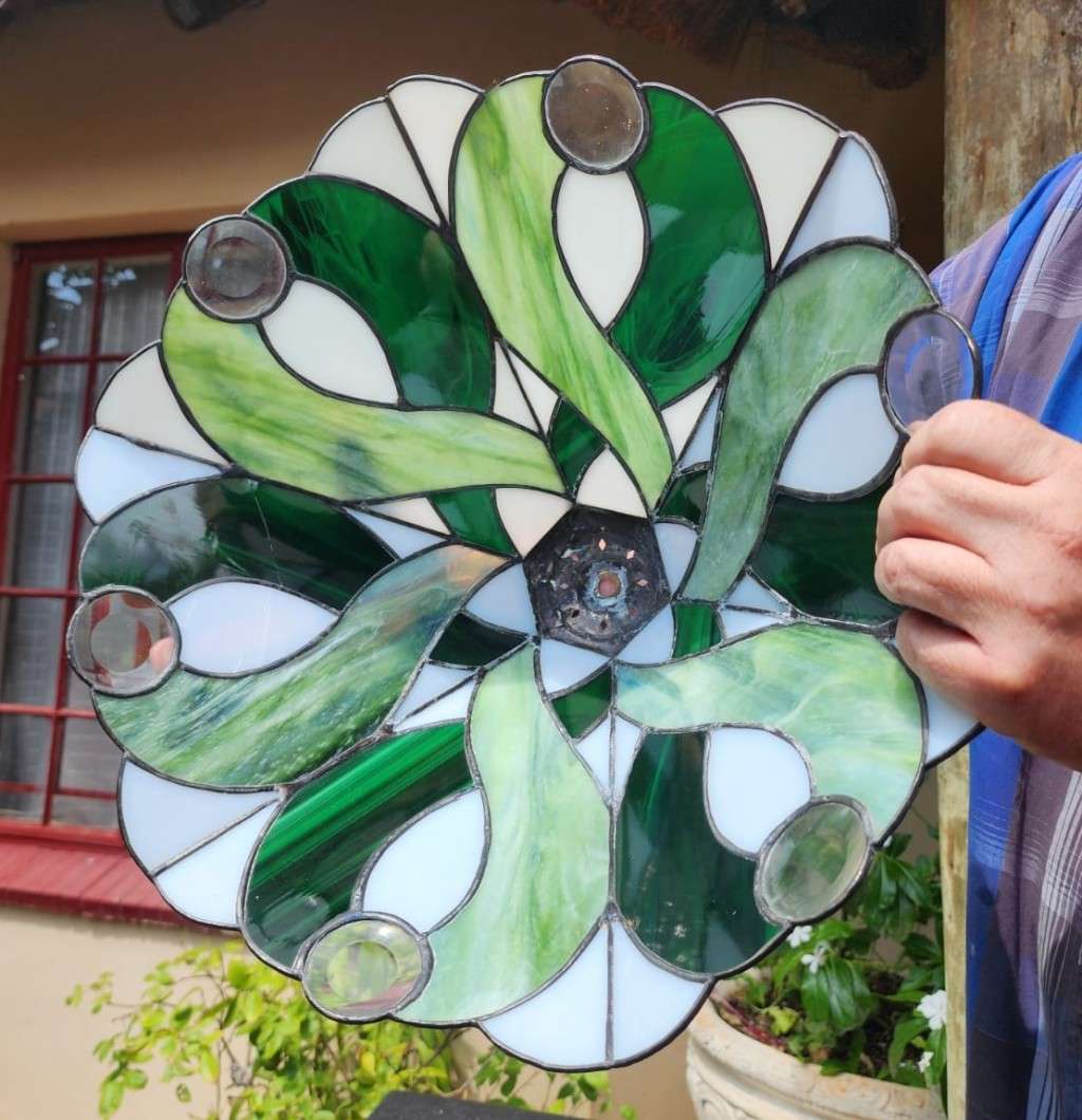 VINTAGE HAND CRAFTED GREEN STAINED GLASS CONE SHAPED LAMPSHADE WITH PEWTER FRAME