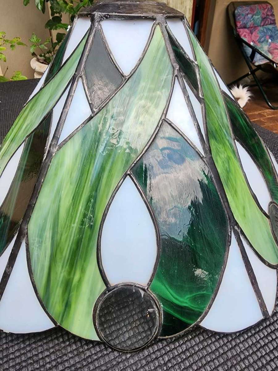 VINTAGE HAND CRAFTED GREEN STAINED GLASS CONE SHAPED LAMPSHADE WITH PEWTER FRAME