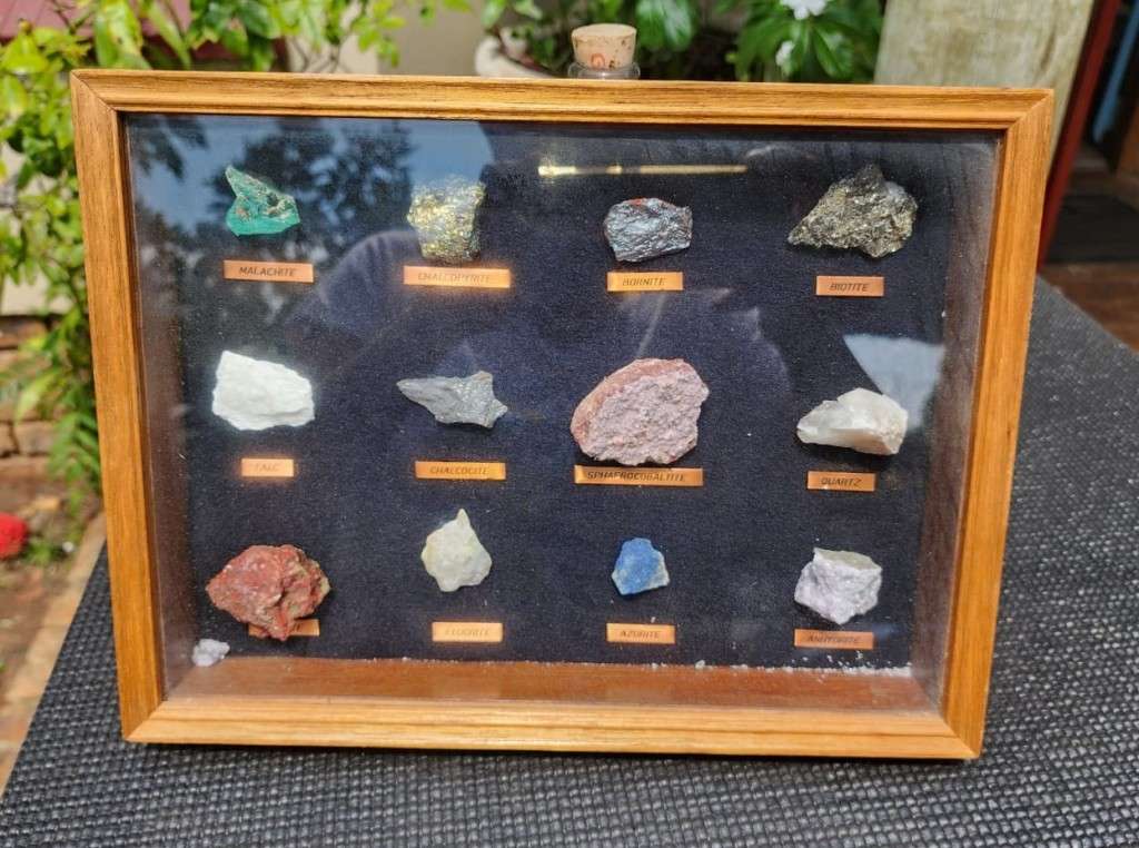 Beautiful ROCK and MINERAL Collection in Wooden Display Cabinet