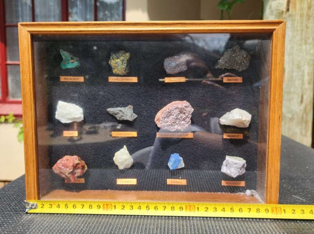 Beautiful ROCK and MINERAL Collection in Wooden Display Cabinet