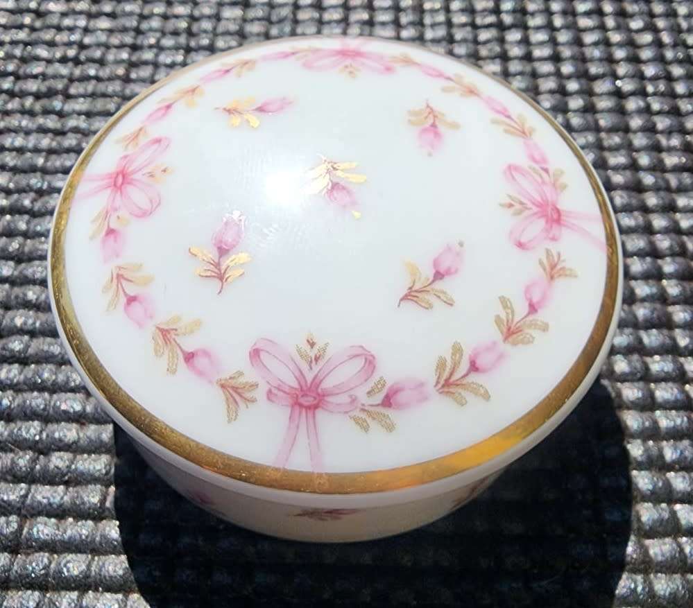 AK Kaiser Germany Bordeaux Porcelain 1970s Mark Trinket Box!