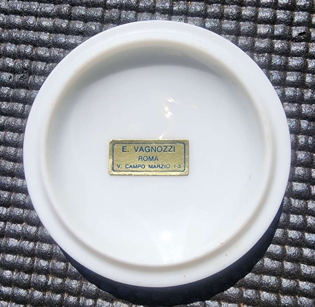 AK Kaiser Germany Bordeaux Porcelain 1970s Mark Trinket Box!