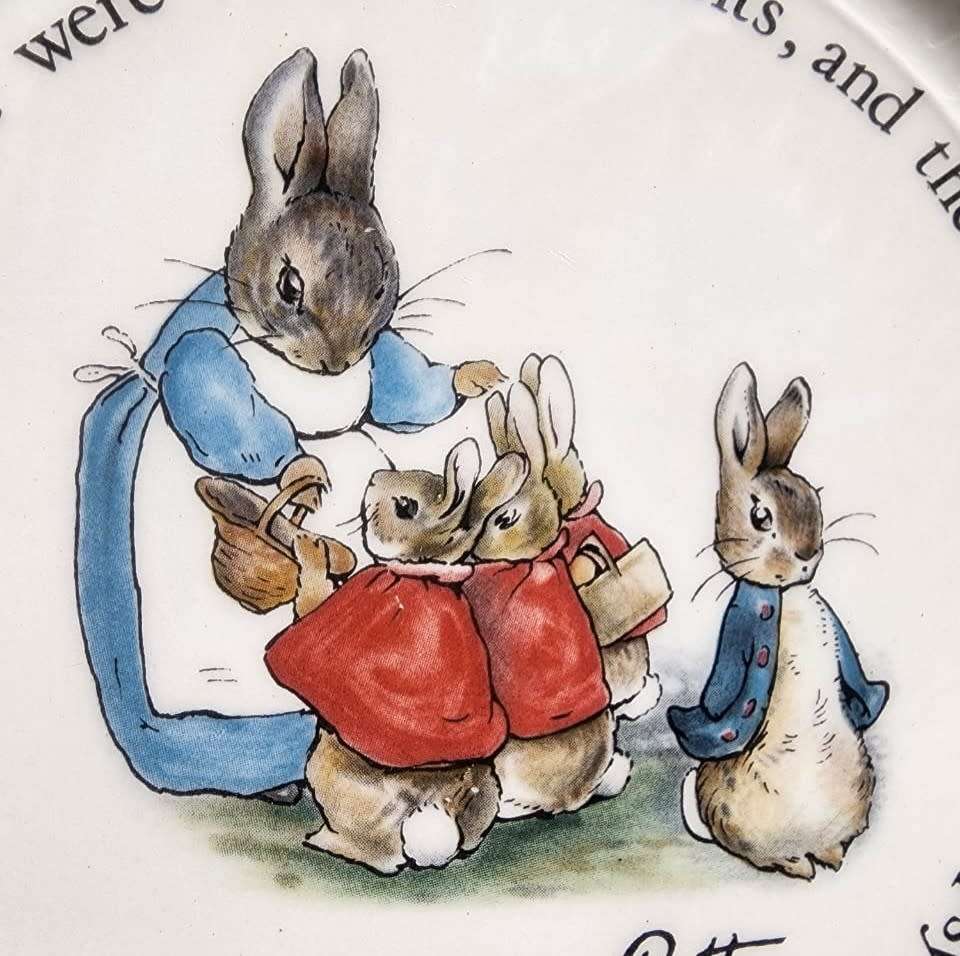Vintage 1970s Beatrix Potter Peter Rabbit Wedgwood Nursery Ware Dish