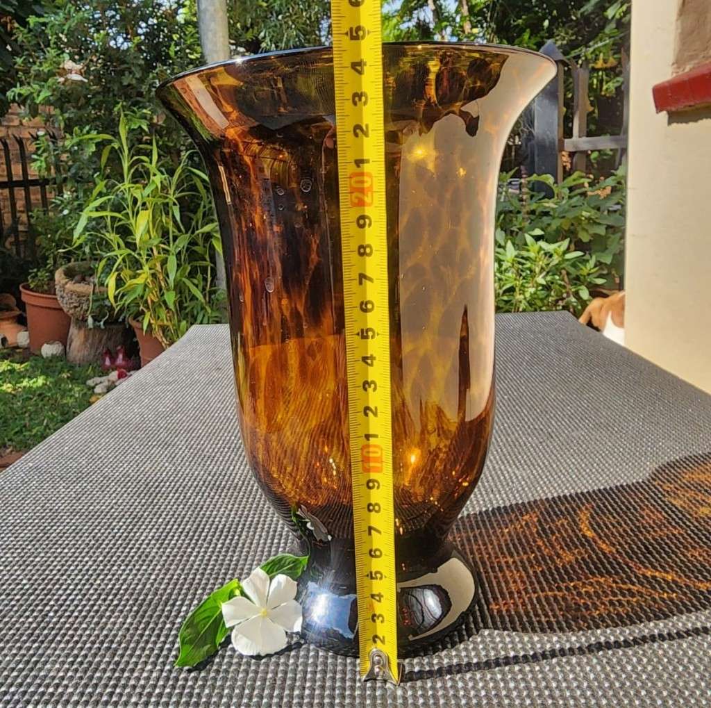 Striking Tortoiseshell Handblown Art Vase 25cm High No Two of Two on Auction