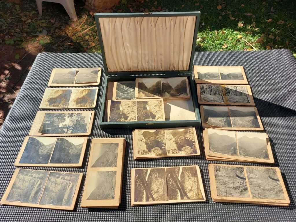 Carte de Visite 76 Old Photos from 1930s in an Old Cutlery Box