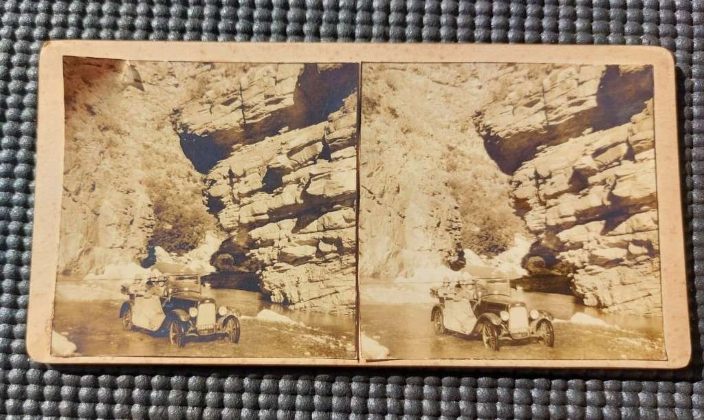 Carte de Visite 76 Old Photos from 1930s in an Old Cutlery Box