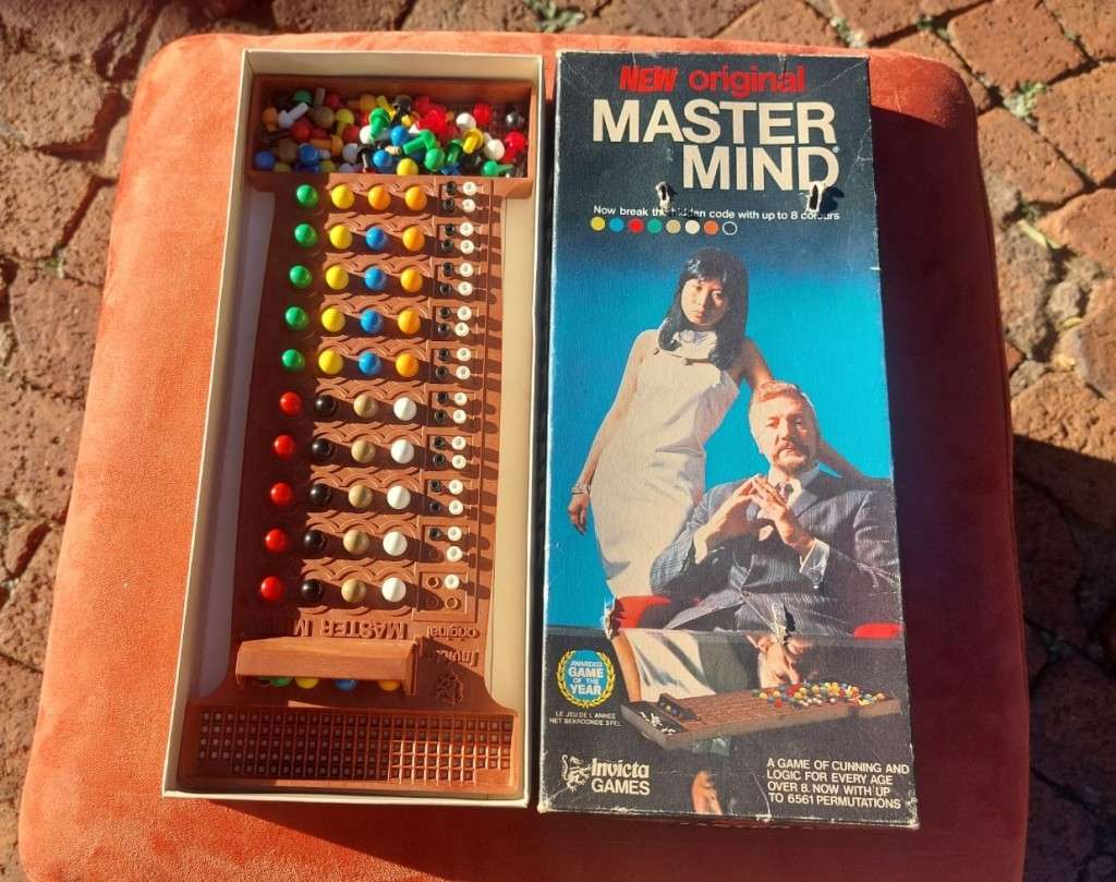 Break the Code Vintage 1972 Master Mind Invicta Strategy Board Game