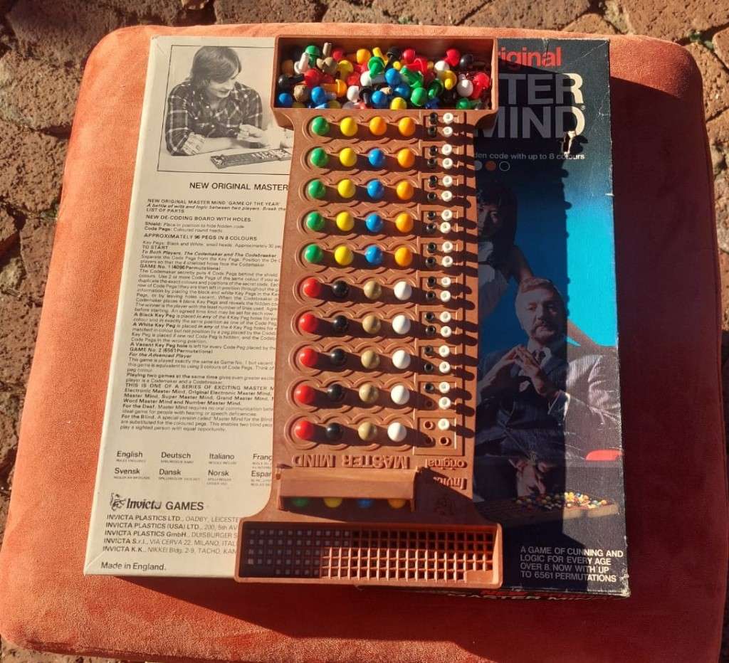 Break the Code Vintage 1972 Master Mind Invicta Strategy Board Game