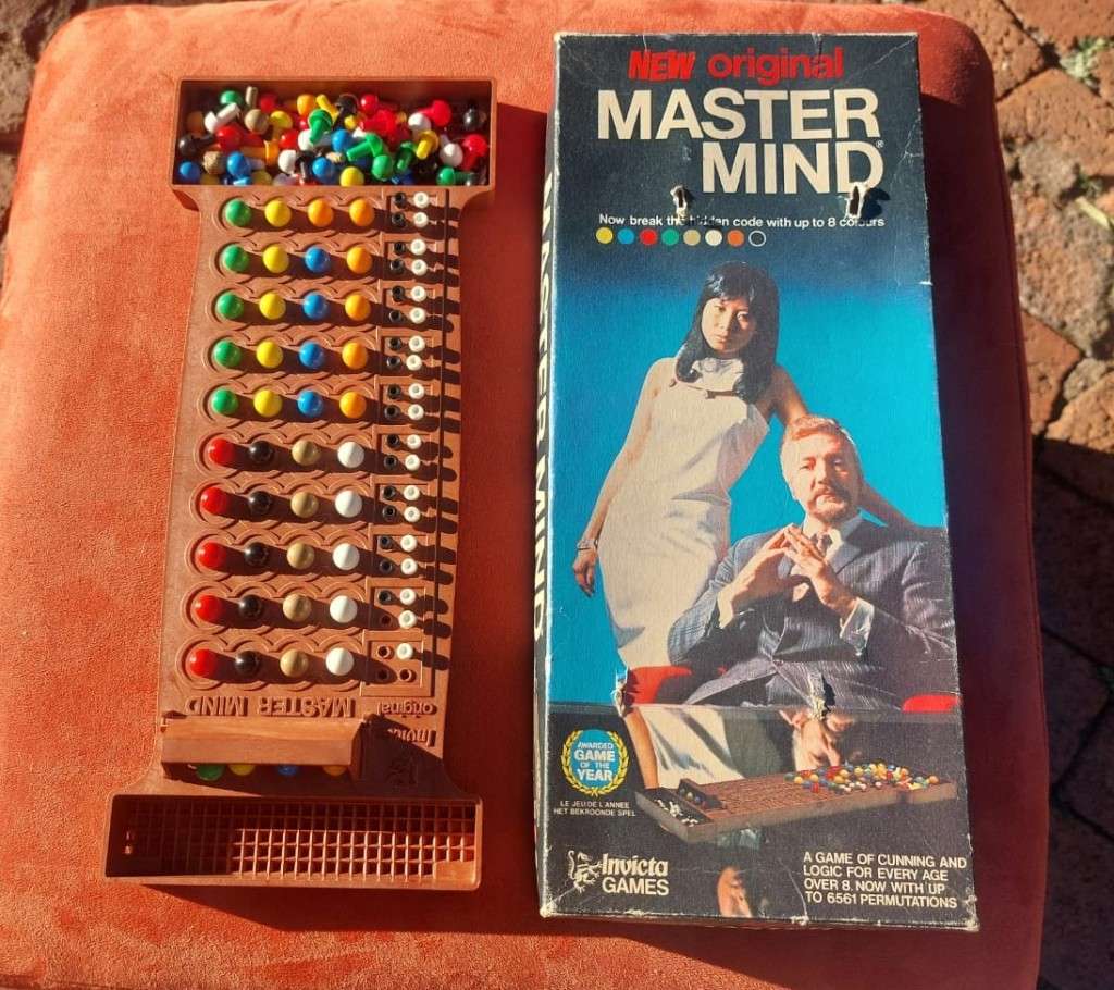 Break the Code Vintage 1972 Master Mind Invicta Strategy Board Game