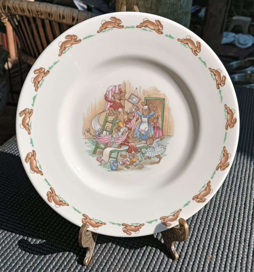 Bunnykins Royal Doulton Naughty Bunnies Plate Design 1936 Backmark 1968-1975