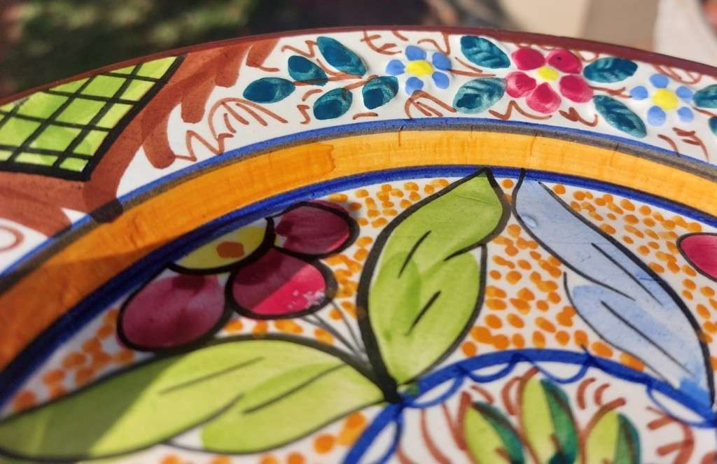 Colourful Pintado A Mano (Hand Painted) Espana (Spain) Majolica Display Plate with Artist Signature