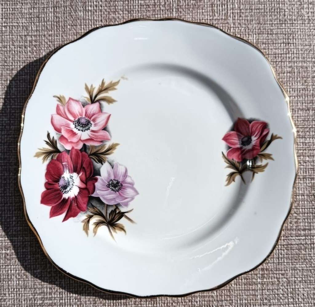 Large 27 Piece Ridgway England Royal Vale Anemones Windflower Pattern Teaset Circa 1956-1964