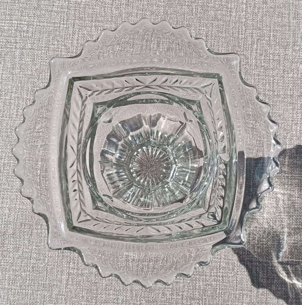 Superb Ringing and Singing Czech Chrystal Trumpet Vase with Hexagonal Base