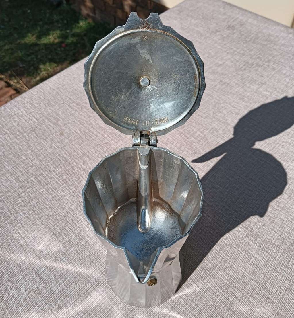 Vintage Aluminium Italian Expresso Coffee Maker (6 cup) Complete
