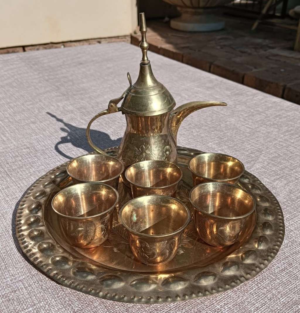 Arabic Style Brass Dalah Coffee Pot Set with 6 Cups and Serving Tray Made in India