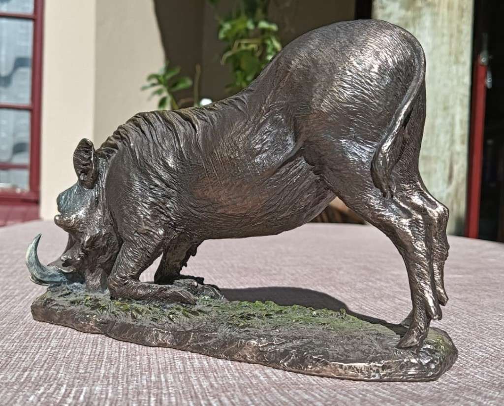 Kneeling Cold Cast Bronze African Warthog Sculpture 19cm Long by Zawadi Knysna South Africa