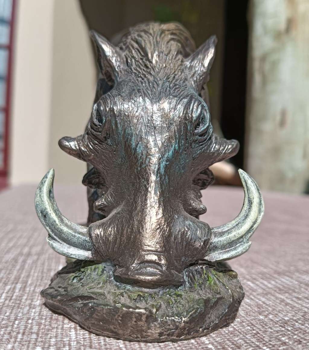 Kneeling Cold Cast Bronze African Warthog Sculpture 19cm Long by Zawadi Knysna South Africa