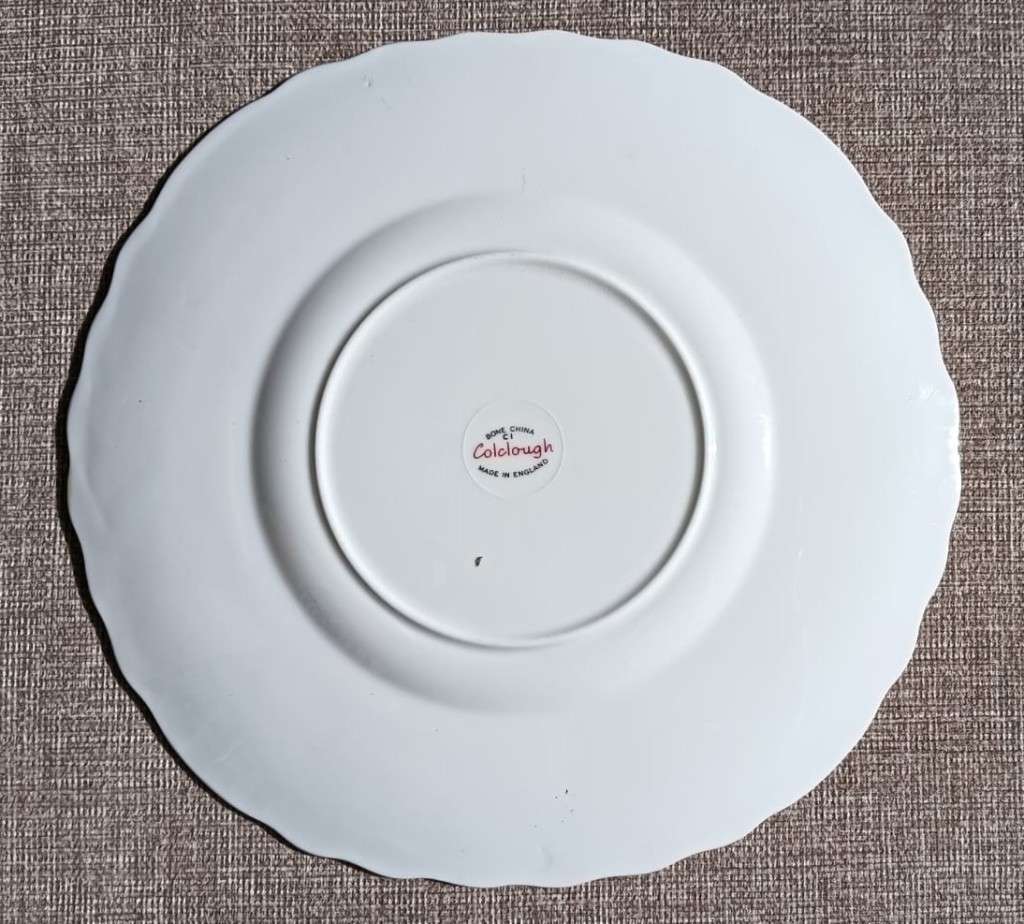 COLCLOUGH CHINA 1960S SERVING PLATE WITH INTERESTING YELLOW FLOWER DESIGN