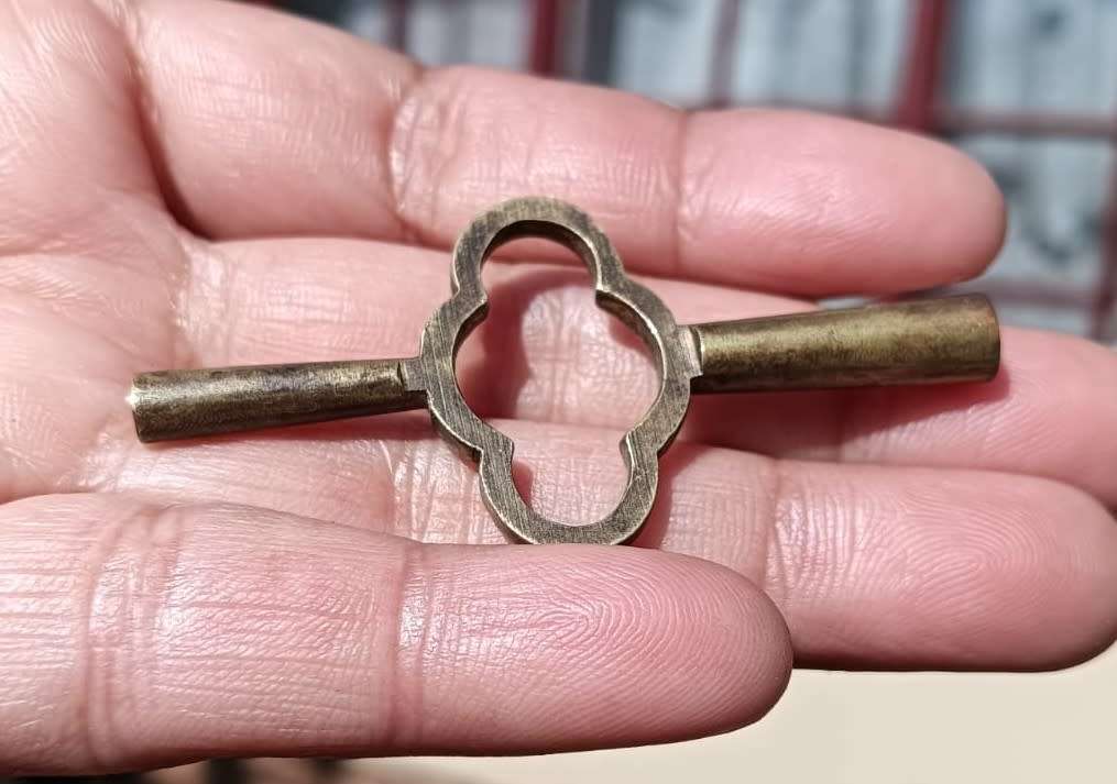 Rare Antique Late 19th Century French Brass Corniche Case Carriage Officers Clock  WITH KEY