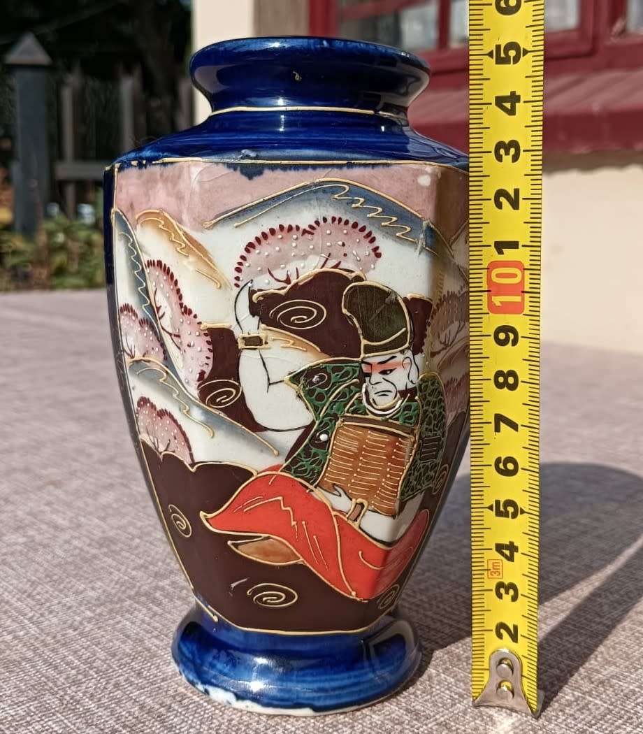 Vintage Japanese Moriage (Raised Enamel) Goddess Kannon Hexagonal (6-Sided) Shaped Vase