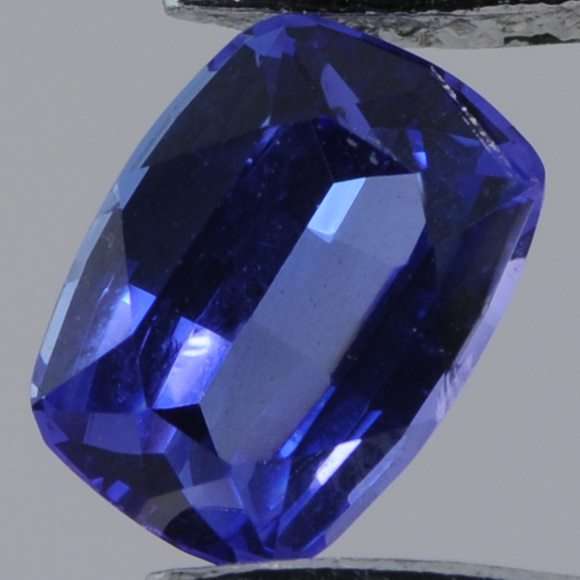 Tanzanite Cushion Cut Eye Clean 1.706 ct Violet Blue < > NO RESERVE