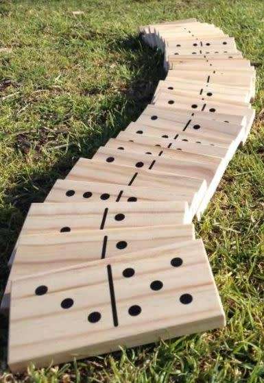 GIANT WOODEN DOMINO  - OUTDOOR LAWN GAMES GADGETS - PARTIES - WEDDINGS - HOLIDAY