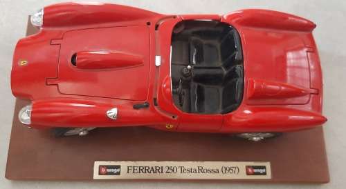 Ferrari 250 Testa Rossa 1957 Red Burago Model Car