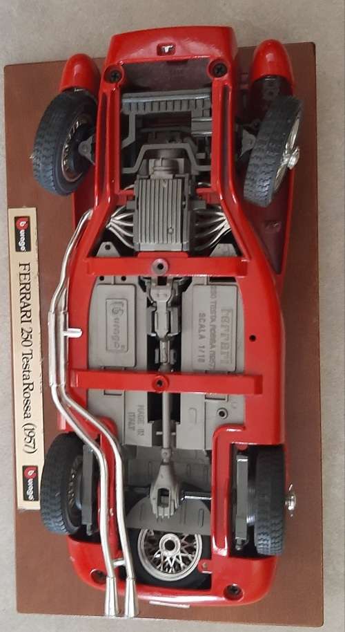 Ferrari 250 Testa Rossa 1957 Red Burago Model Car