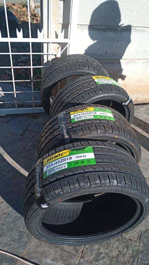 255/35/R18 Tyres - Arrange own Transport