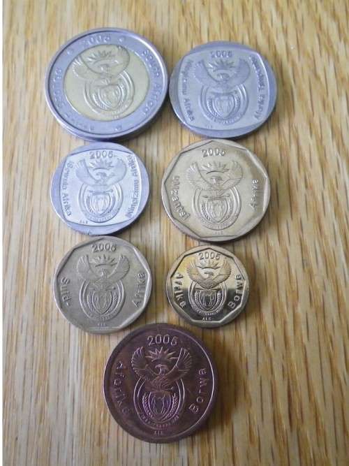 2005 5c,10c,20c,50c,R1,R2,R5 Coat of Arms