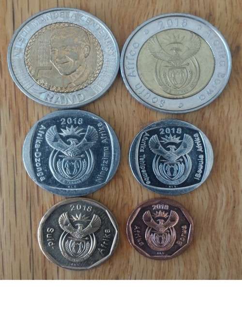 (2018 Coat of Arms.10c.20c.50c.R1.R2.R5X2 ) R100