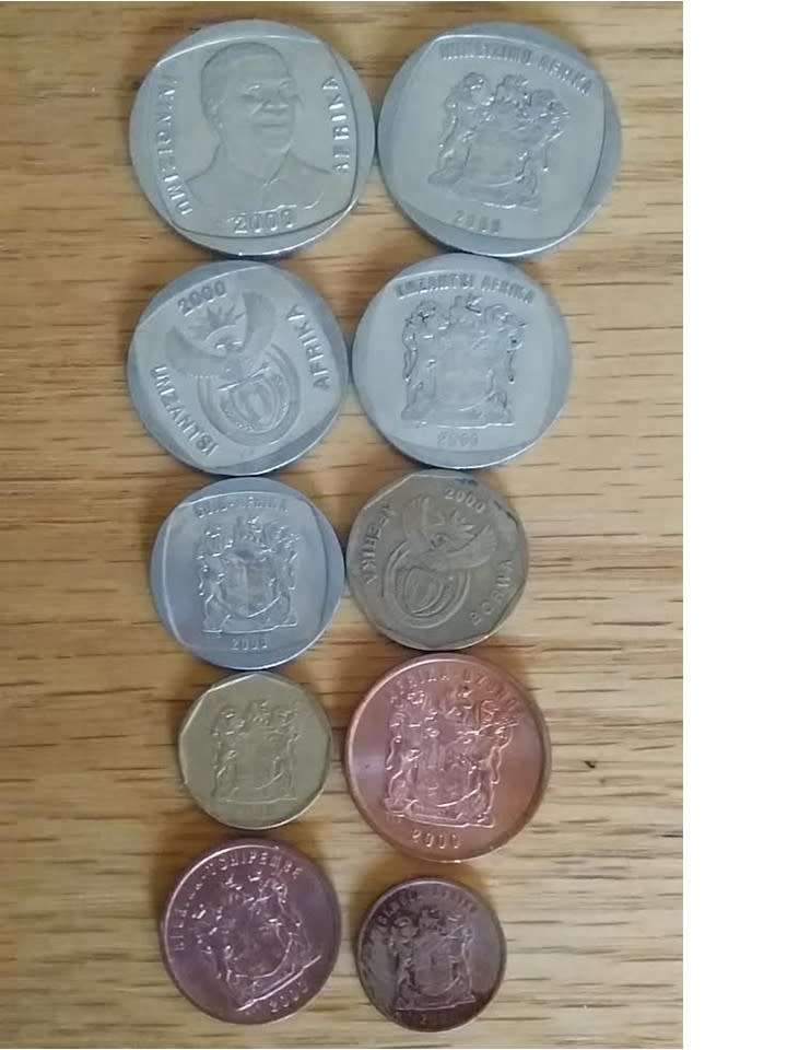 (2000 Coat of Arms 1c.2c.5c.10c.20c.R1.R2X2.R5X2) R90