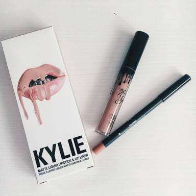 Kylie Lip Kit Dirty Peach
