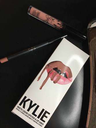 Kylie Lip Kit Maliboo