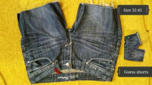 Guess shorts size 32