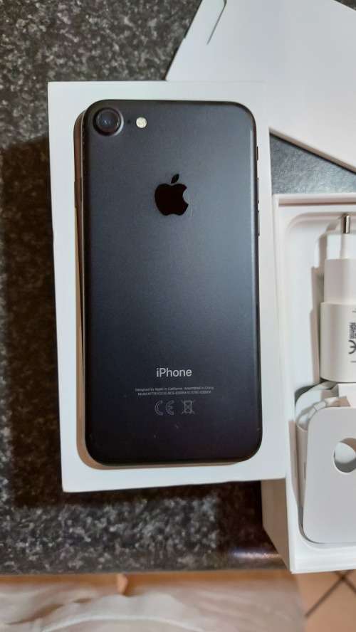 Iphone 7  32gb Excellent condition