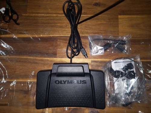 Olympus AS-9000 Professional Transcription Kit