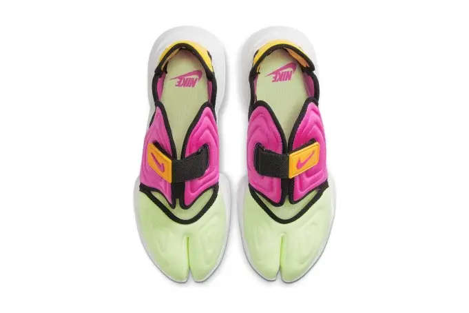 Nike Women`s Aqua Rift