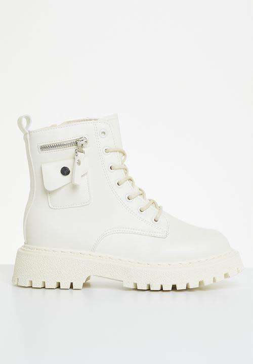 Claire lace up boot - UK 6