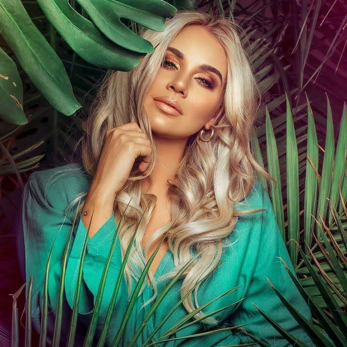 Demi Lee Moore - Jy Ken My Naam (CD)