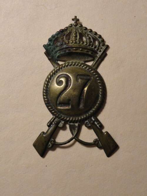 Scarce Italian  27 Infantry regiment trapical hemet plate