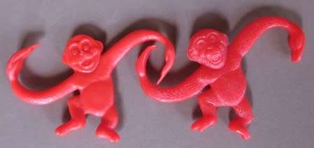 TOY STORY - 6 PLASTIC MONKEY FIGURINES (RARE)