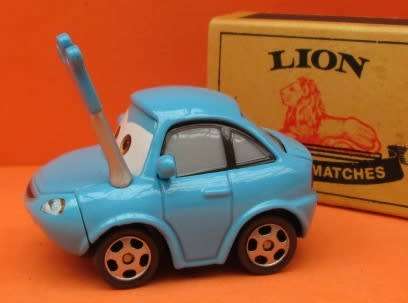 DISNEY/PIXAR - CARS - POLLY PUDDLEJUMPER