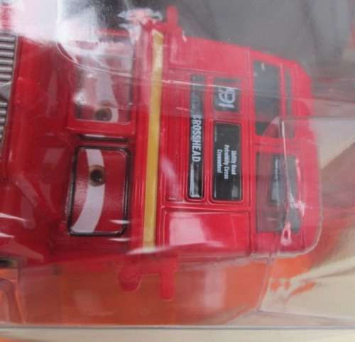 DISNEY/PIXAR - CARS 2 - DELUXE - DOUBLE DECKER BUS