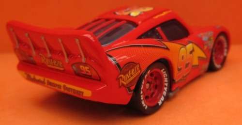 DISNEY / PIXAR - MOVIE CARS - LIGHTNING McQUEEN No 95