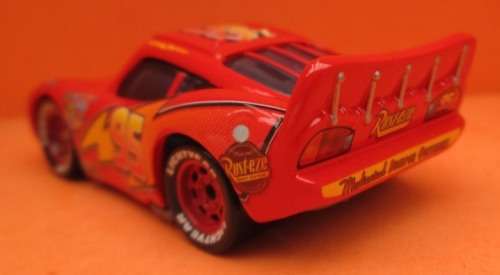 DISNEY / PIXAR - MOVIE CARS - LIGHTNING McQUEEN No 95