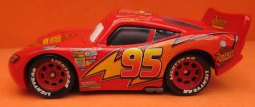 DISNEY / PIXAR - MOVIE CARS - LIGHTNING McQUEEN No 95