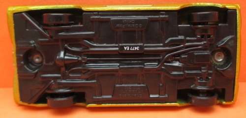 DISNEY / PIXAR - MOVIE CARS - YELLOW RAMONE