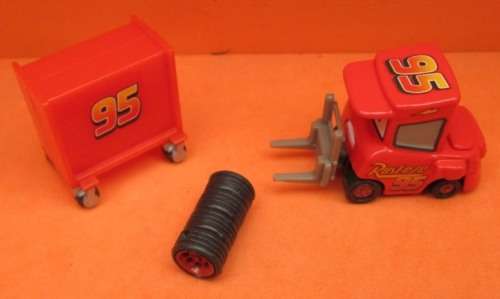 DISNEY / PIXAR - MOVIE CARS - MY NAME IS NOT CHUCK McQUEEN PITTY